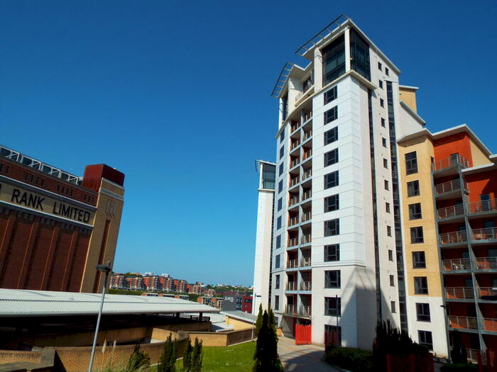 2 Bedroom Apartment To Rent In Baltic Quay, Gateshead Quayside, NE8