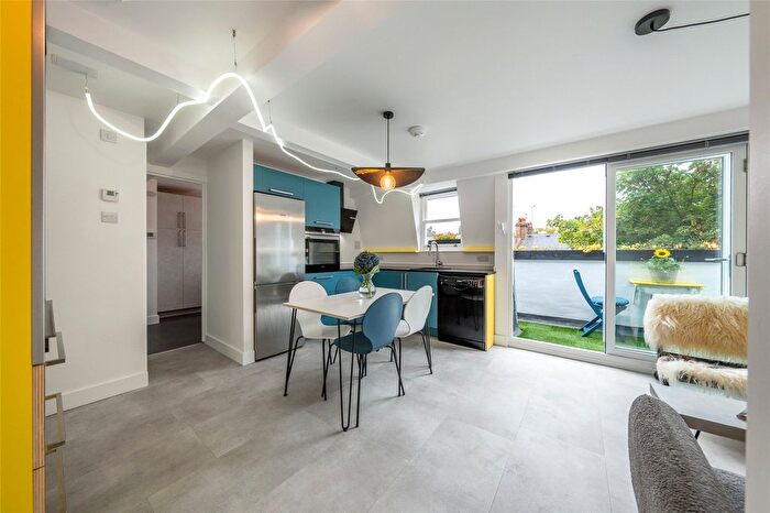 3 Bedroom Flat For Sale In Shirland Road, London, W9