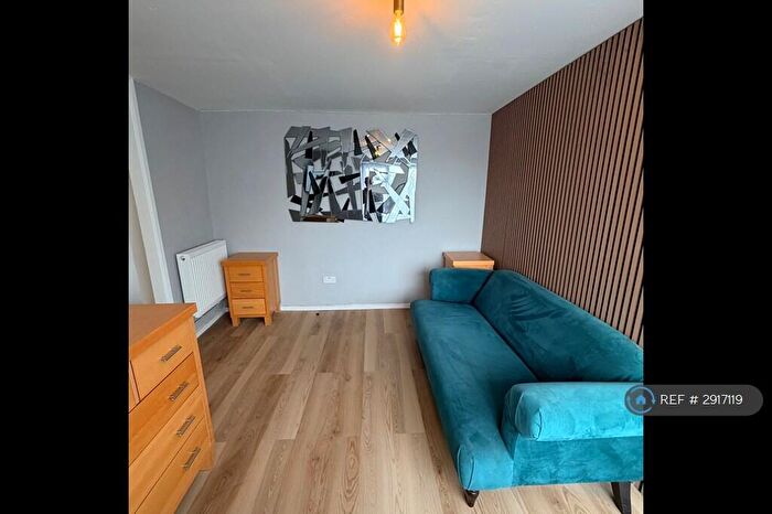 1 Bedroom Flat To Rent In Duck Lane, St Neots, PE19