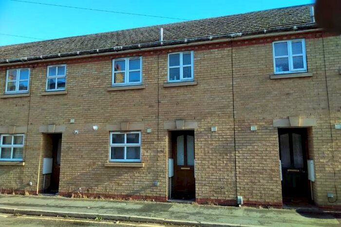 3 Bedroom Terraced House To Rent In Palmerston Road, Peterborough, Peterborough, PE2
