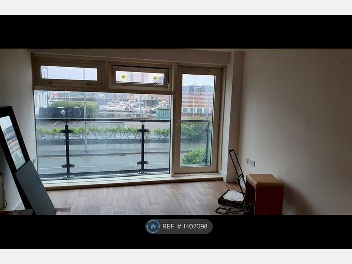 2 Bedroom Flat To Rent In Altamar, Swansea, SA1