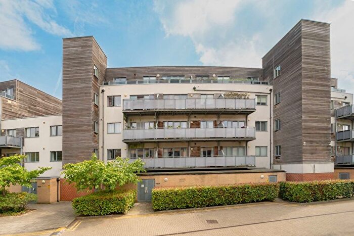 2 Bedroom Flat To Rent In Lapis Close, London, NW10