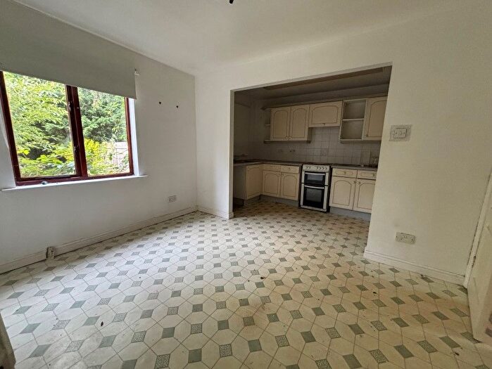 3 Bedroom Link Detached House For Sale In Swallowfields, Coulby Newham, Middlesbrough, Cleveland, TS8