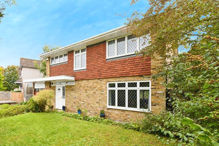 3 Bedroom Detached House For Sale In Church Lane Avenue, Coulsdon, Surrey, CR5