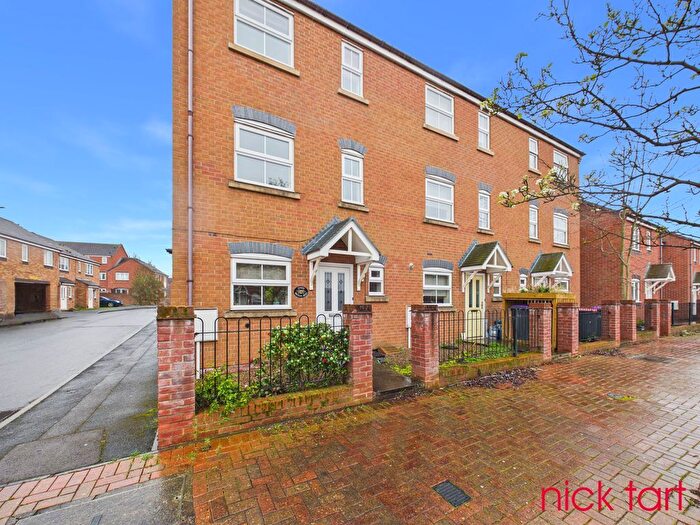 3 Bedroom End Terrace House To Rent In Bricklin Mews, Hadley, TF1