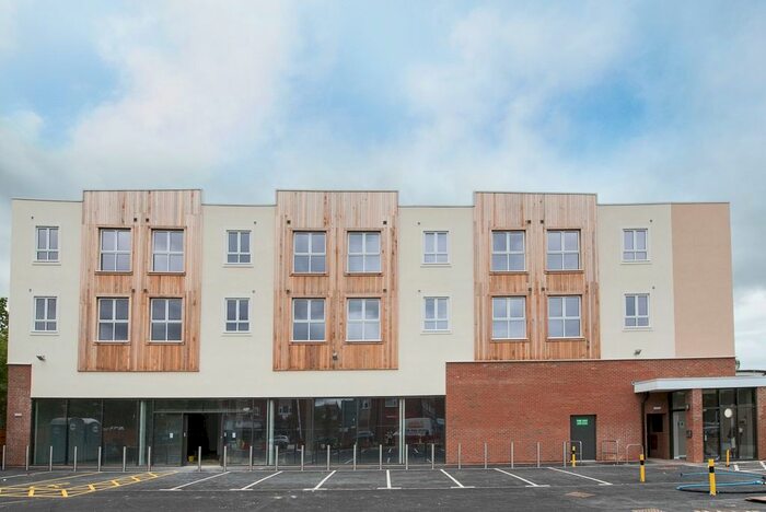 1 Bedroom Flat To Rent In The Ridgeway, St.Albans, AL4