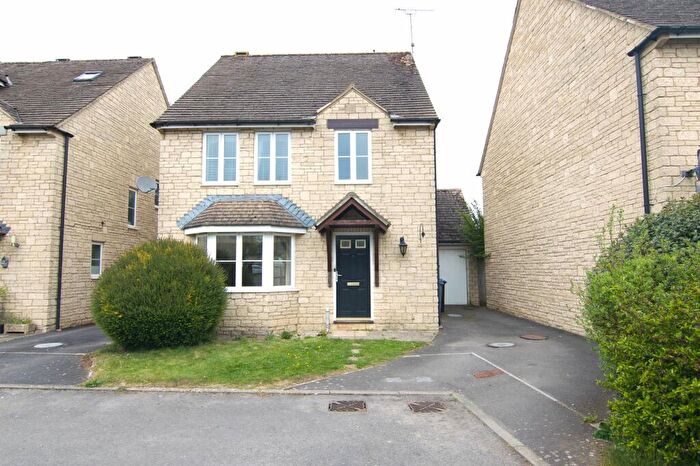 4 Bedroom Detached House To Rent In Elm Grove, Milton-under-Wychwood, Chipping Norton, OX7