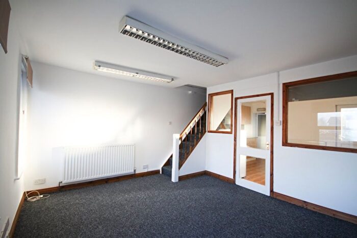 1 Bedroom Flat To Rent In West Street, Sittingbourne, ME10