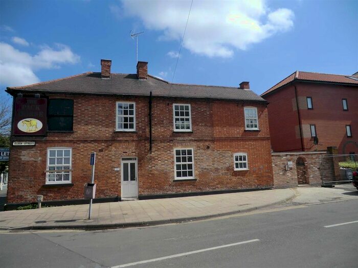 1 Bedroom Flat To Rent In Albert Street, Newark, NG24