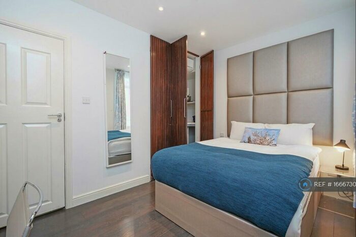 Studio To Rent In Finchley Road, London, NW3