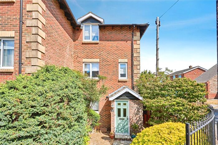 3 Bedroom End Of Terrace House For Sale In Pavillion Rise, East Hill Road, Ryde, PO33