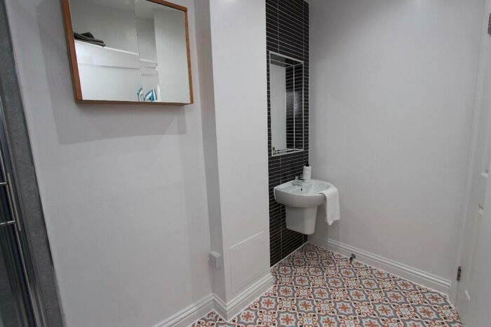 1 Bedroom Flat To Rent In Parsons Green Terrace, Meadowbank, Edinburgh, EH8