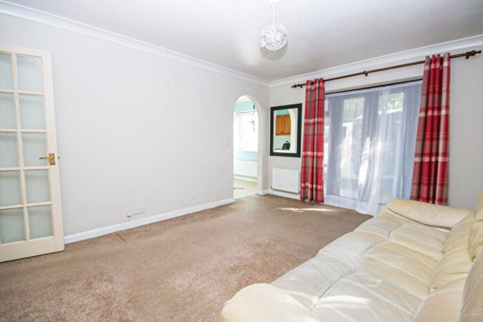 2 Bedroom Apartment To Rent In Rowan Court, Plantation Drive, Norwich, NR7