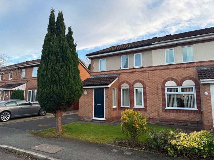 3 Bedroom Semi Detached House For Sale In Rose Lea, Preston, PR2