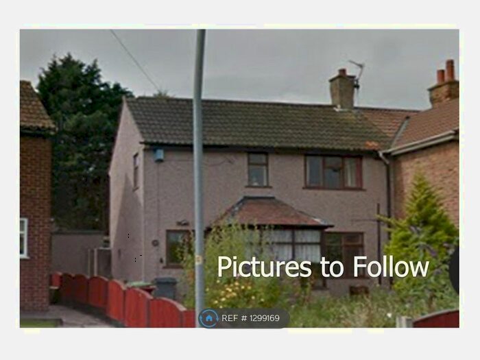 2 Bedroom Semi-Detached House To Rent In Normoss Avenue, Blackpool FY3