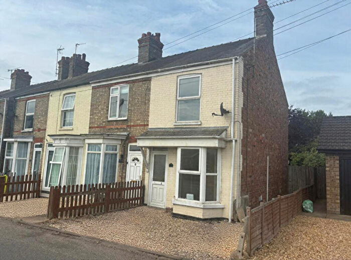 3 Bedroom Semi-Detached House For Sale In Little London, PE12