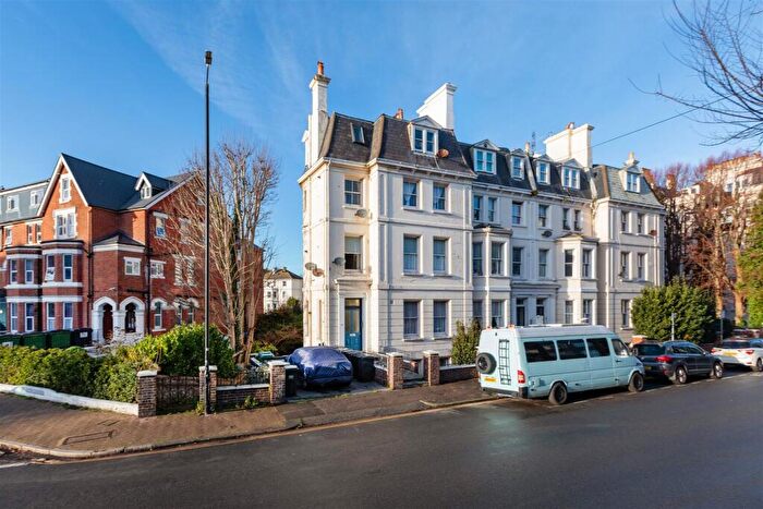 8 Bedroom House For Sale In Compton Street, Eastbourne, BN21