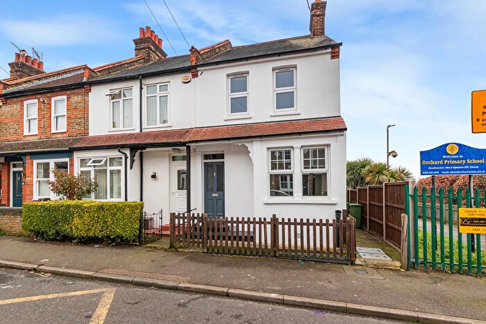 3 Bedroom End Terrace House For Sale In Oxford Road, Sidcup, DA14