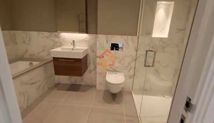 1 Bedroom Flat To Rent In Carlton House, Broom Road, Teddington, TW11