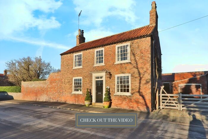 4 Bedroom Detached House For Sale In Front Street, Lockington, Driffield, YO25