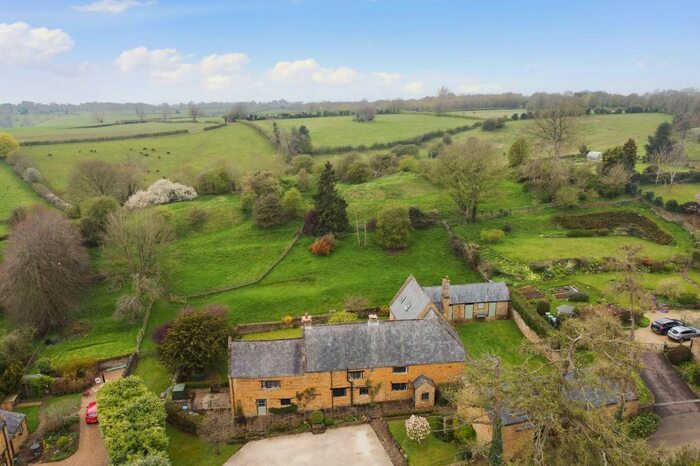 6 Bedroom Detached House For Sale In Ratley, Banbury, OX15