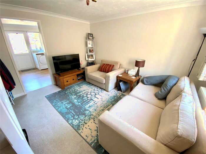 2 Bedroom End Of Terrace House To Rent In West Street, Fordingbridge, Hampshire, SP6