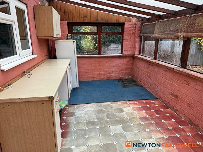 2 Bedroom Detached House For Sale In The Drive, Winthorpe, NG24