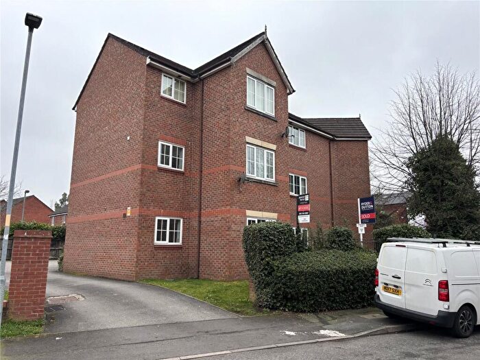 2 Bedroom Flat To Rent In Slack Road, Manchester, M9