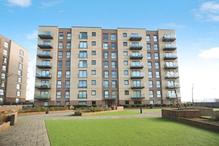 1 Bedroom Flat For Sale In Stirling Drive, Luton, LU2