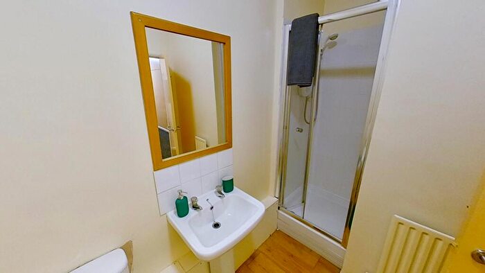 8 Bedroom House To Rent In Albert Square, Church Street, Lenton, Nottingham, NG7