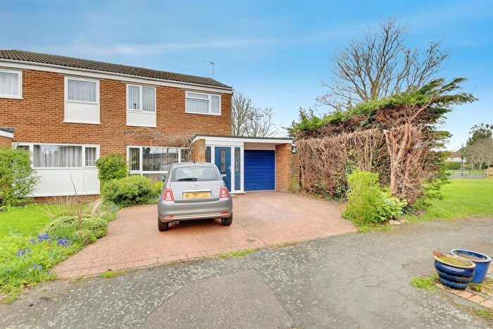 4 Bedroom Semi Detached House For Sale In Whitecross, St. Ives, PE27