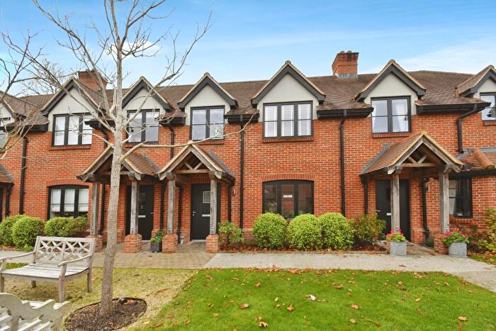2 Bedroom Retirement Property For Sale In Walled Garden, Mortimer Drive, SO51