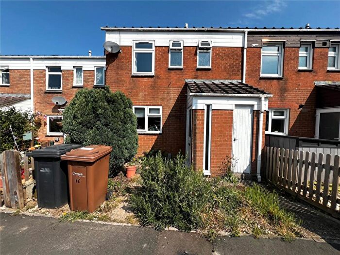 3 Bedroom Terraced House To Rent In Mercer Way, Romsey, SO51