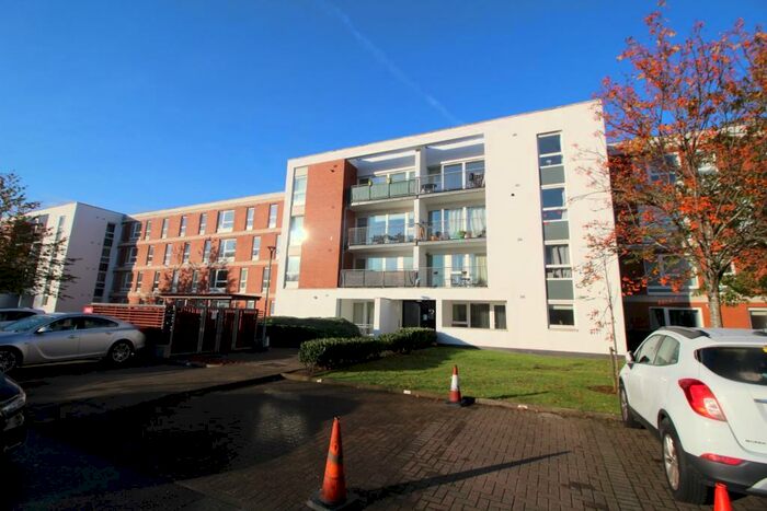 3 Bedroom Flat To Rent In Hanson Park, Dennistoun, Glasgow, G31