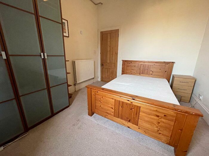 1 Bedroom Flat To Rent In Clifford Street, Glasgow, G51