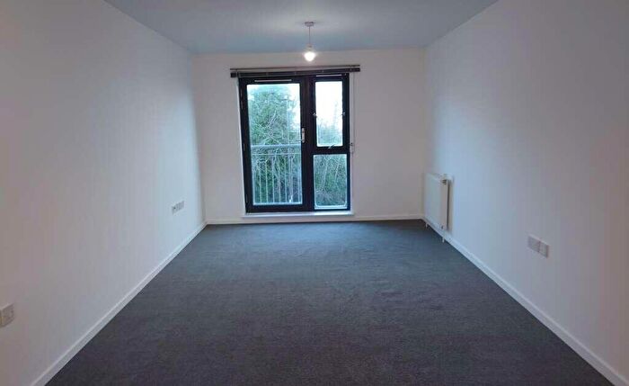2 Bedroom Apartment To Rent In Harvesters Square, Edinburgh, EH14