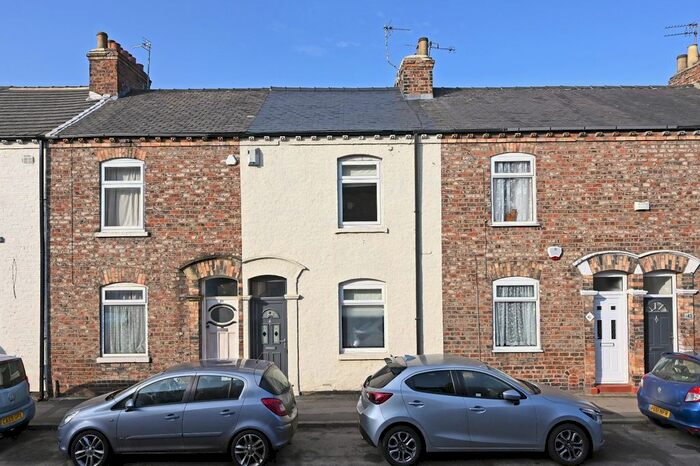 2 Bedroom Terraced House To Rent In Newborough Street, York, YO30