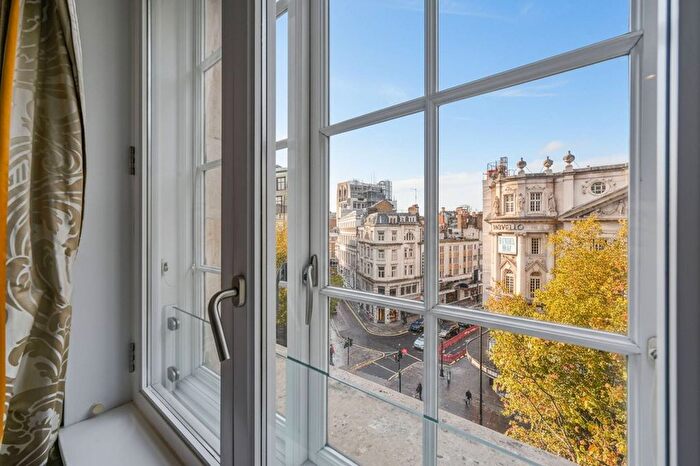 3 Bedroom Flat For Sale In Strand, The Strand, London, WC2R
