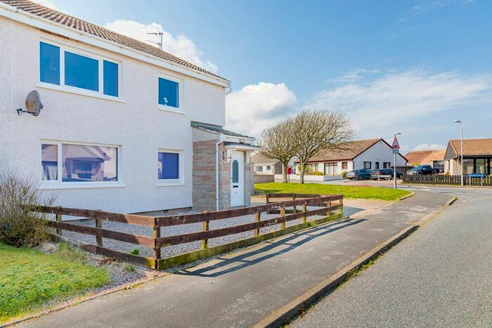 2 Bedroom Maisonette For Sale In Braehead Drive, Cruden Bay, Peterhead, AB42