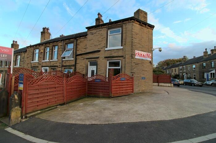 1 Bedroom Flat To Rent In Spinkfield Road, Huddersfield, HD2
