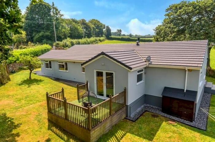 3 Bedroom Detached Bungalow For Sale In Lower Downgate, Callington, Cornwall, PL17