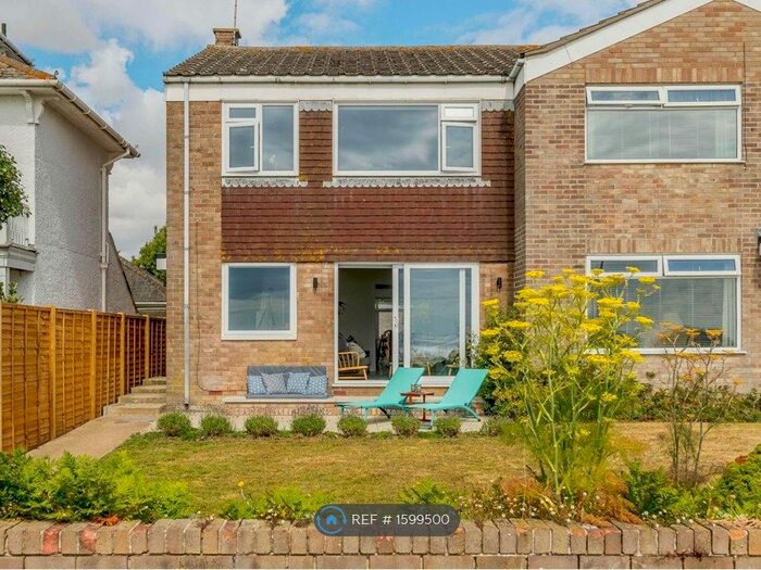 3 Bedroom Semi-Detached House To Rent In The Esplanade, Frinton-On-Sea, CO13