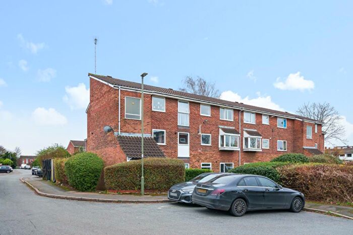 1 Bedroom Flat For Sale In East Barnet Village, Barnet, EN4