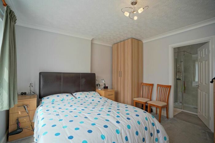 3 Bedroom Detached Bungalow For Sale In Canmore Close, Sawtry, Cambridgeshire., PE28