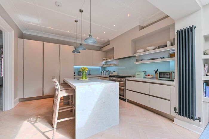 4 Bedroom Property To Rent In St Marys Grove, Chiswick, London, W4