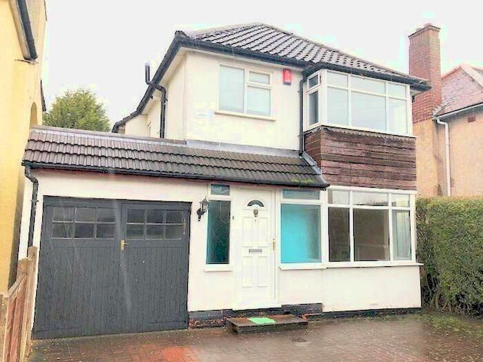 3 Bedroom Detached House To Rent In Blackburn Avenue, Tettenhall, Wolverhampton, WV6