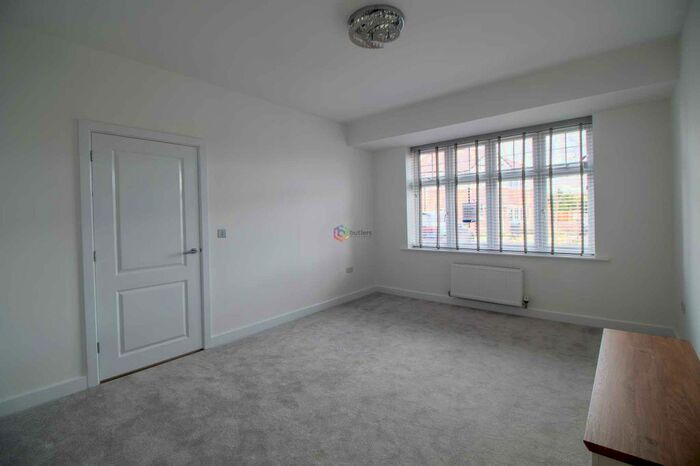 5 Bedroom Detached House To Rent In Winders Way, Treeton, Rotherham S60