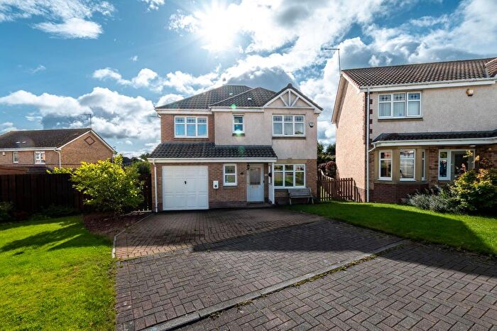 4 Bedroom Detached House For Sale In Craigengar Avenue, Uphall, EH52