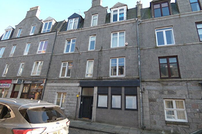 1 Bedroom Flat For Sale In Ashvale Place, Aberdeen, AB10