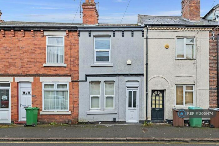2 Bedroom Terraced House To Rent In Warwick Street, Nottingham, NG7